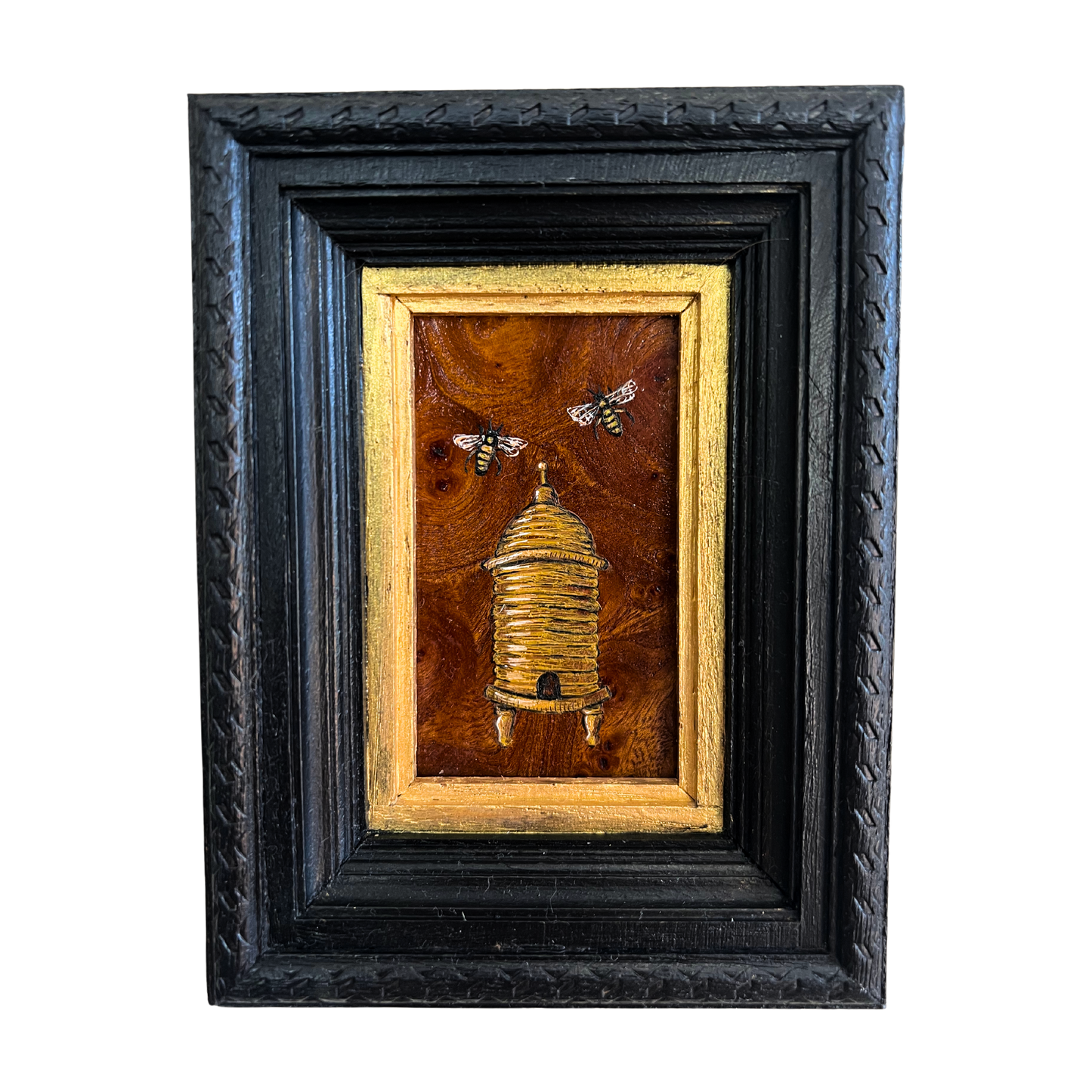 BEE HIVE
